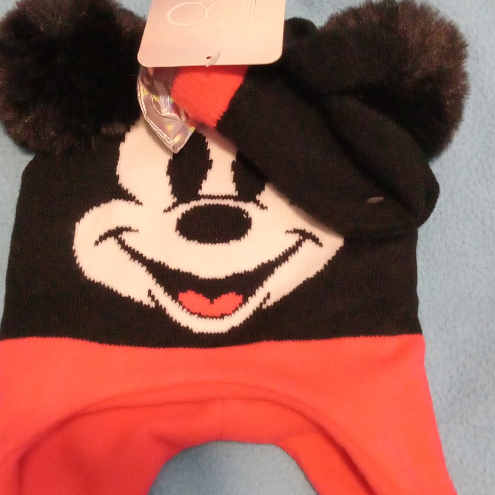 Disney Kids Mickey Mouse Black and Red Beanie